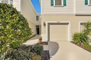 10808 VERAWOOD DRIVE, RIVERVIEW, FL 33579 - MLS#MFRTB8469990