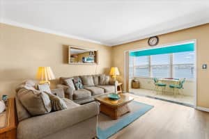 5020 BRITTANY DRIVE, ST PETERSBURG, FL 33715 - MLS#MFRTB8470071