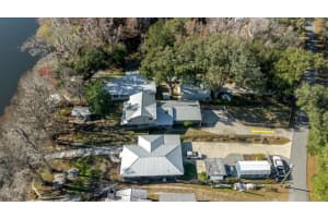 28330 Peterson Camp Rd, BROOKSVILLE