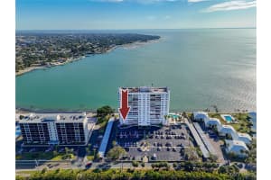 7200 SUNSHINE SKYWAY LANE, ST PETERSBURG, FL 33711 - MLS#MFRTB8470085