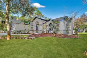 8518 QUAIL HOLLOW BOULEVARD, WESLEY CHAPEL, FL 33544 - MLS#MFRTB8470102