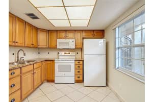 831 MAPLE COURT, DUNEDIN, FL 34698 - MLS#MFRTB8470124