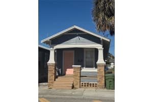 2506 1/2 E Columbus Dr, TAMPA