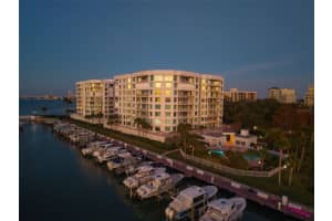 1 Seaside Ln #503, BELLEAIR