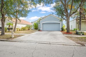6811 MONARCH PARK DRIVE, APOLLO BEACH, FL 33572 - MLS#MFRTB8470177