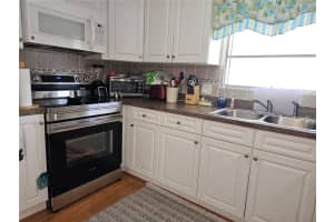 18675 US HIGHWAY 19 N #454, CLEARWATER, FL 33764 - MLS#MFRTB8470238