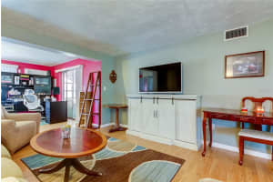 3603 Cheswick Dr Holiday, FL 34691 - Off Market