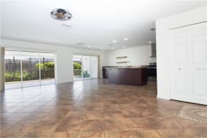 6575 GREEN VALLEY DRIVE, SEMINOLE, FL 33777 - MLS#MFRTB8470303