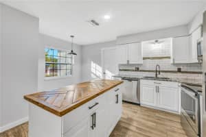 8381 43RD WAY, PINELLAS PARK, FL 33781 - MLS#MFRTB8470337