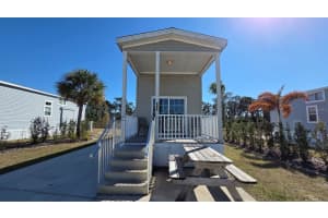 330 CR-630, LAKE WALES, FL 33898 - MLS#MFRTB8470377