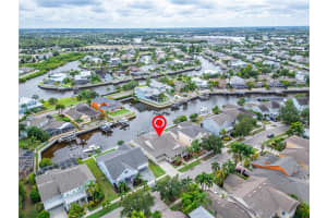 528 ISLEBAY DRIVE, APOLLO BEACH, FL 33572 - MLS#MFRTB8470394