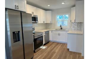 710 74TH AVENUE, ST PETERSBURG, FL 33702 - MLS#MFRTB8470400