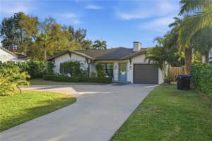 845 SNELL ISLE BOULEVARD, ST PETERSBURG, FL 33704 - MLS#MFRTB8470407