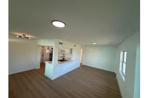 18015 2ND STREET, REDINGTON SHORES, FL 33708 - MLS#MFRTB8470452