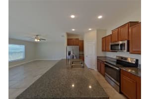 MLS# MFRTB8470472, Ruskin, Florida 33570