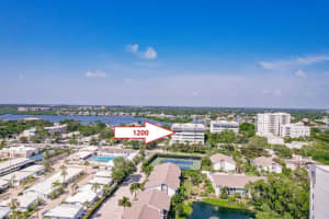 1200 E Peppertree Ln #406, SARASOTA