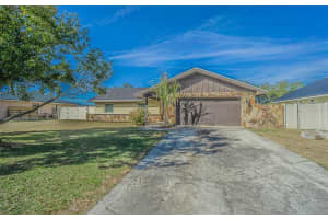 5111 Willowbrook Ln, LAKELAND