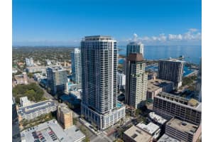 275 1ST STREET, ST PETERSBURG, FL 33701 - MLS#MFRTB8470511