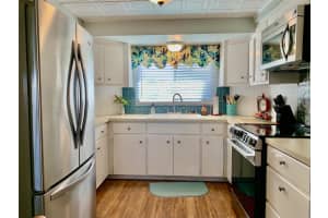 4904 27TH AVENUE, BRADENTON, FL 34209 - MLS#MFRTB8470625