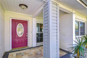 5008 COUNTRY HILLS DRIVE, TAMPA, FL 33624 - MLS#MFRTB8470628