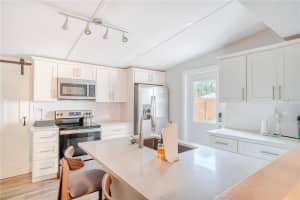 4105 BAY AVENUE, TAMPA, FL 33616 - MLS#MFRTB8470664