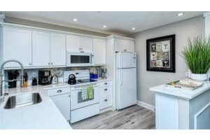 1255 PEPPERTREE DRIVE, SARASOTA, FL 34242 - MLS#MFRTB8470699