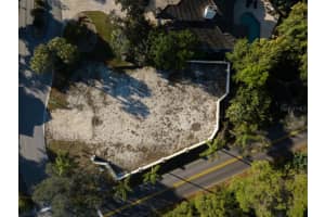 4690 LAUREL OAK LANE, ST PETERSBURG, FL 33703 - MLS#MFRTB8470703