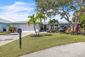 2424 ROSA LANE, PUNTA GORDA, FL 33950 - MLS#MFRTB8470727