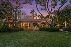 7211 3RD AVENUE, ST PETERSBURG, FL 33707 - MLS#MFRTB8470752