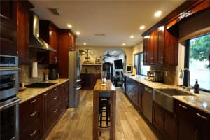 2300 37TH AVENUE, ST PETERSBURG, FL 33713 - MLS#MFRTB8470754