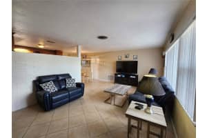 5700 30TH AVENUE, ST PETERSBURG, FL 33710 - MLS#MFRTB8470762