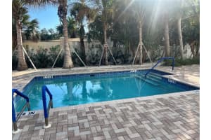 1001 POINT OF ROCKS ROAD, SARASOTA, FL 34242 - MLS#MFRTB8470781