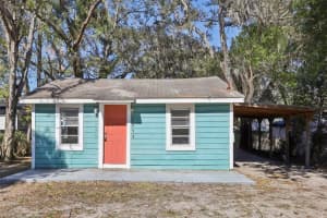 2010 E Yukon St, TAMPA