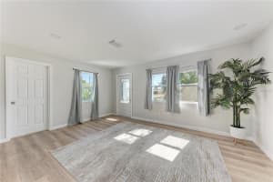 702 20TH AVENUE, BRADENTON, FL 34205 - MLS#MFRTB8470827