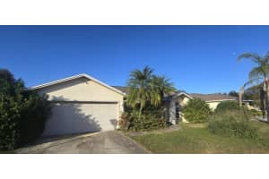 7922 Apple Blossom Dr, LAKELAND