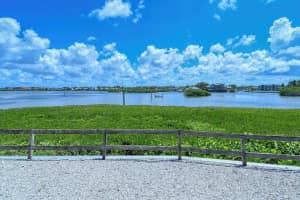 6047 PEPPERTREE WAY, SARASOTA, FL 34242 - MLS#MFRTB8470874