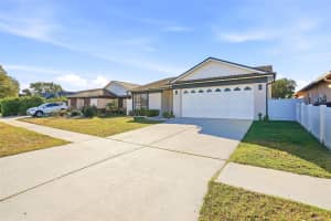 9209 CAMINO VILLA BOULEVARD, TAMPA, FL 33635 - MLS#MFRTB8470926