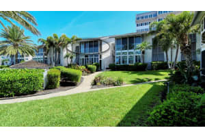 6044 PEPPERTREE WAY, SARASOTA, FL 34242 - MLS#MFRTB8470967