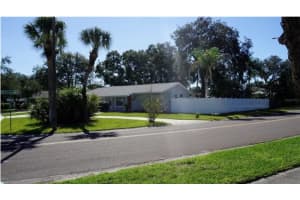 8518 Woodlake Dr Tampa, FL 33615 - Off Market