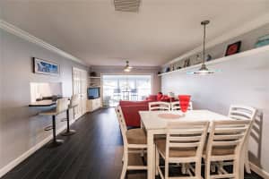 6053 PEPPERTREE WAY, SARASOTA, FL 34242 - MLS#MFRTB8470993