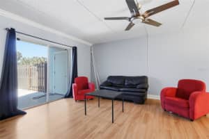 2862 SOMERSET PARK DRIVE, TAMPA, FL 33613 - MLS#MFRTB8471047