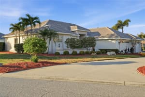 7212 SPUR COURT, SARASOTA, FL 34243 - MLS#MFRTB8471095