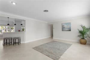 6604 BLUE HERON DRIVE, ST PETERSBURG, FL 33707 - MLS#MFRTB8471133