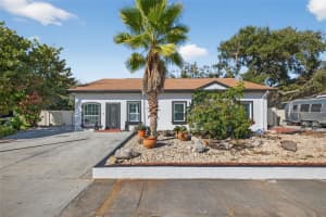 2835 W Shelton Ave, TAMPA
