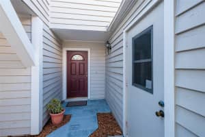 9252 WESTLINKS TERRACE, SEMINOLE, FL 33777 - MLS#MFRTB8471176