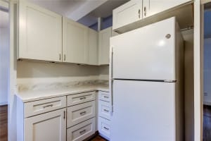 1000 39TH AVENUE, ST PETERSBURG, FL 33703 - MLS#MFRTB8471182