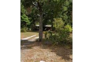 917 SLIGH AVENUE, SEFFNER, FL 33584 Sold 03/05/26