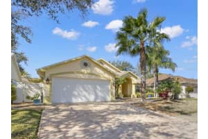 738 LAKE BOULEVARD, TARPON SPRINGS, FL 34689 - MLS#MFRTB8471221