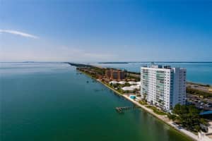 7200 SUNSHINE SKYWAY LANE, ST PETERSBURG, FL 33711 - MLS#MFRTB8471269
