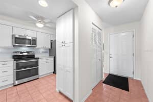 4750 BRITTANY DRIVE, ST PETERSBURG, FL 33715 - MLS#MFRTB8471281